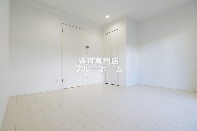 その他部屋・スペース　洋室の別アングルです！