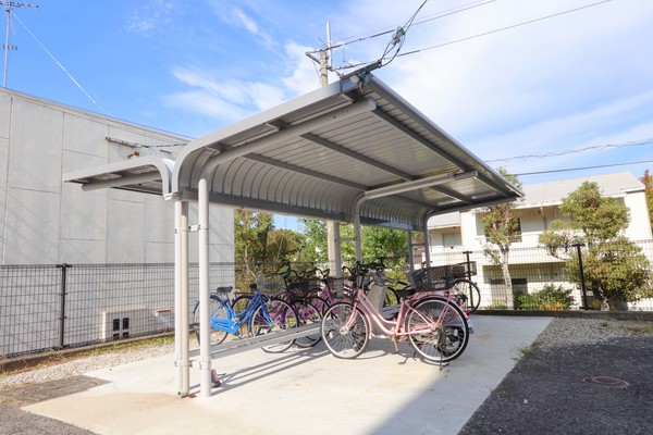 その他　駐輪場（その他）まで50m