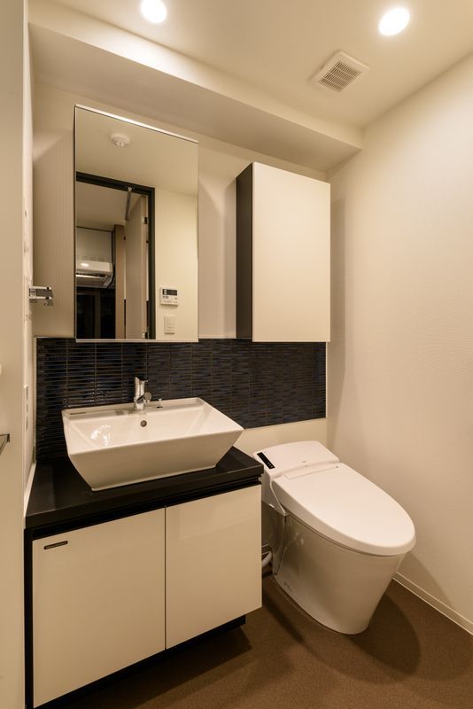 トイレ　※他タイプ居室参考