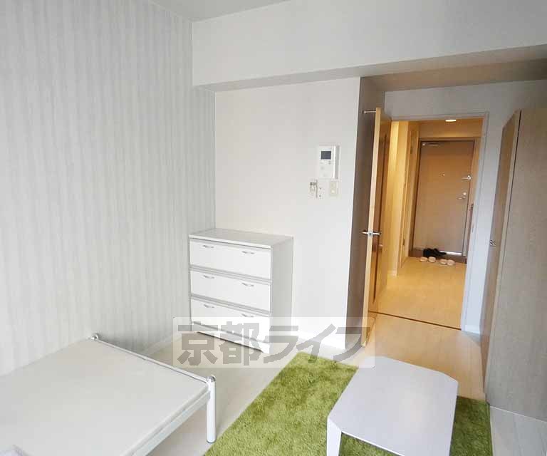 居室・リビング　広々とした室内です。