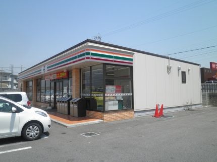 コンビニ　セブンイレブン豊田寿町店（コンビニ）まで600m