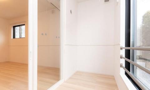 バルコニー　ベランダ