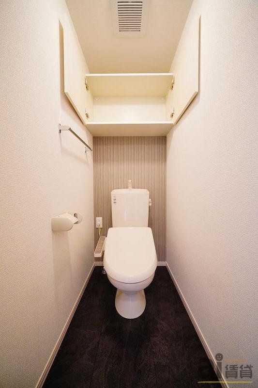 トイレ　※同仕様写真です