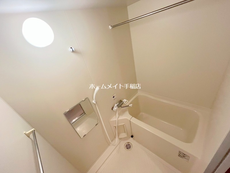 バス・シャワールーム　ゆったりバスルーム♪