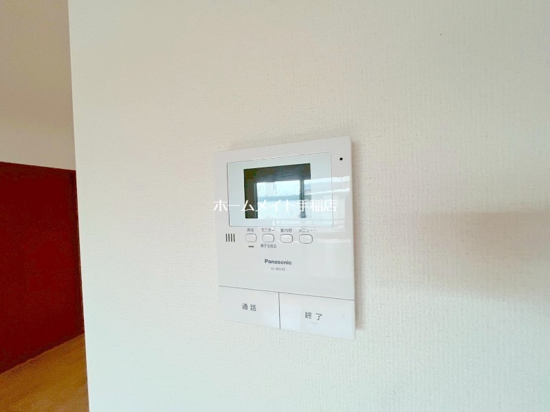 セキュリティ　モニター付きインターホンで安心です♪