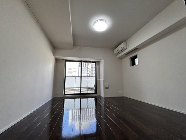 居室・リビング　コンフォリア北浜　洋室