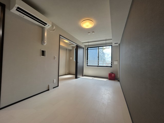 居室・リビング　ゆったり過ごせる居間です