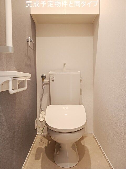 トイレ　同仕様タイプ写真です