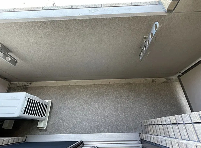 バルコニー　※別部屋の参考写真です。