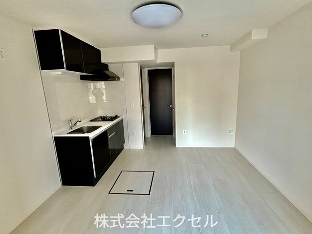 居室・リビング　広々とした室内です。