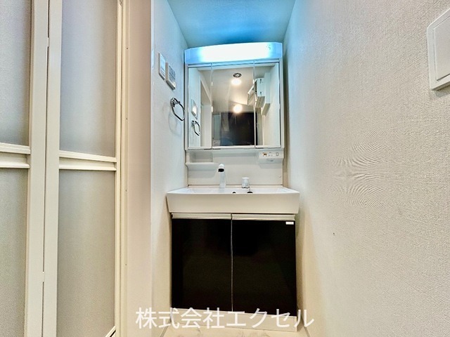 洗面設備　独立洗面台です。