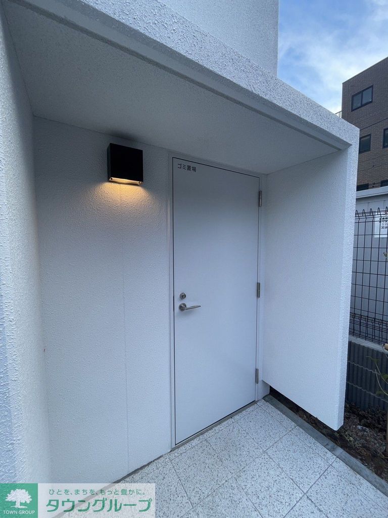 エントランス　エントランス