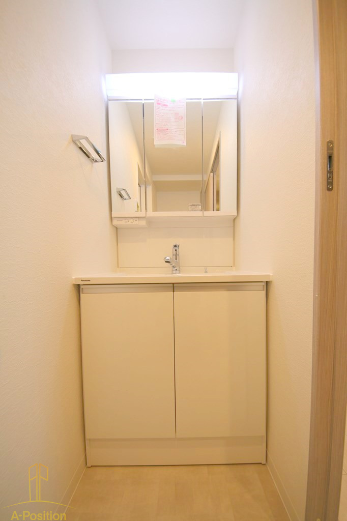 洗面設備　スプランディッド堀江