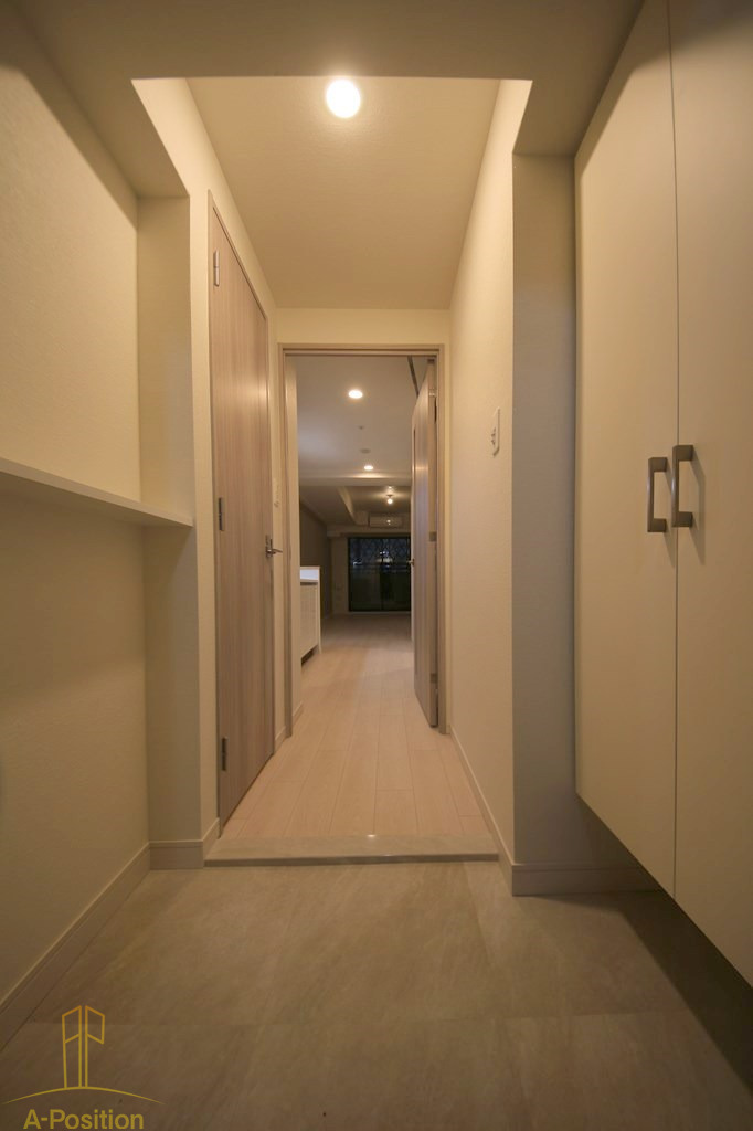 玄関　スプランディッド堀江