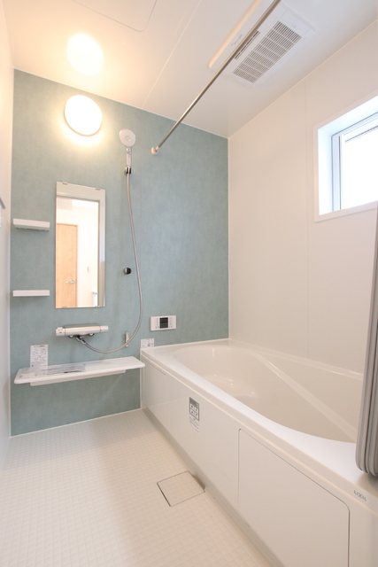 バス・シャワールーム　★浴室乾燥機能・追い焚き機能付きバスルーム★