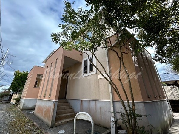 建物外観　おしゃれな外観です♪