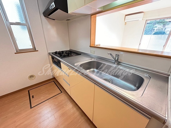 キッチン　広々としたキッチンです♪