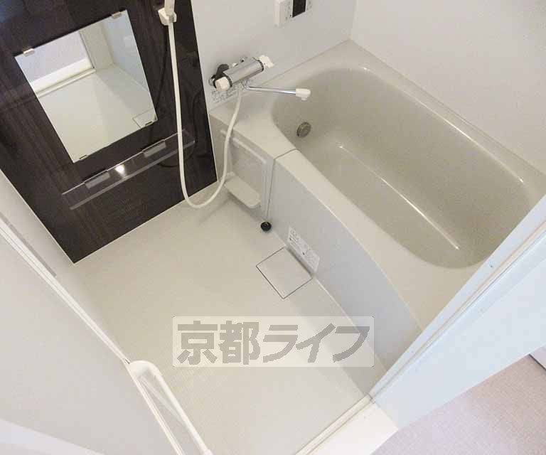 バス・シャワールーム　リラックスできるバスルーム・