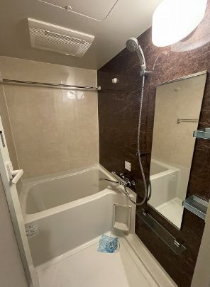 バス・シャワールーム　日々の疲れを癒すお風呂付です