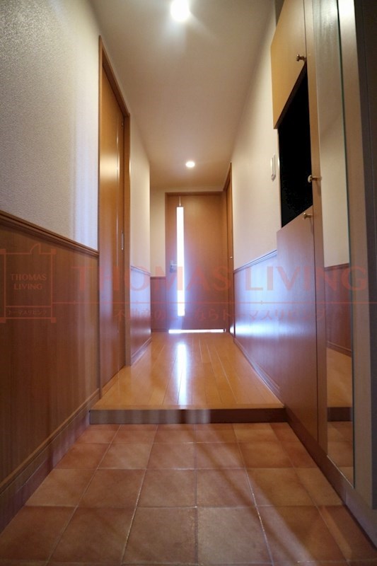 玄関　玄関　※別号室参考写真