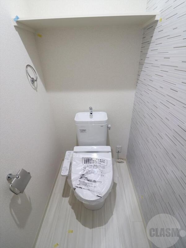 トイレ　温水洗浄便座