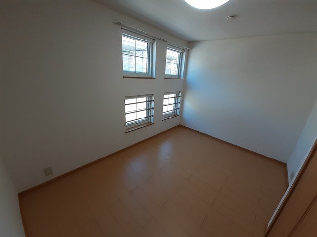 その他部屋・スペース　※同型タイプの写真です。