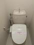 トイレ　★トイレは嬉しい洗浄機能付き便座です♪★