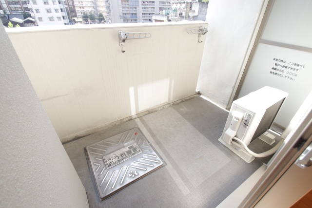 バルコニー　※別室の参考写真の為、現況優先です。