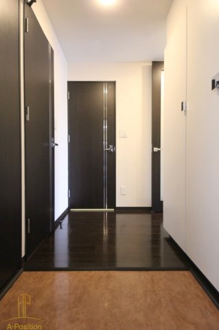 玄関　天満橋ケルスコート