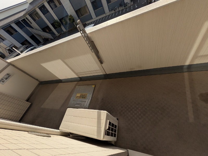 バルコニー　バルコニー