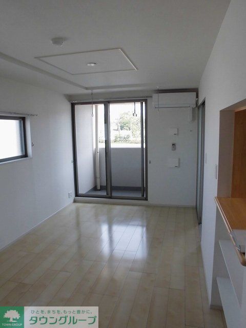 居室・リビング　※別号室参考写真です