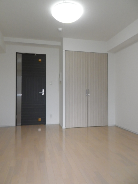 居室・リビング　居間です