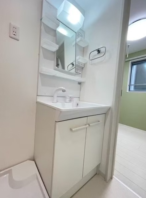 洗面設備　同仕様