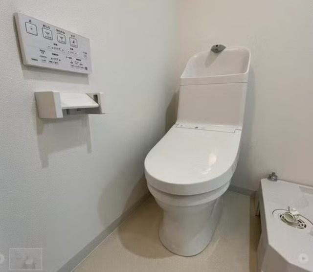 トイレ　同仕様