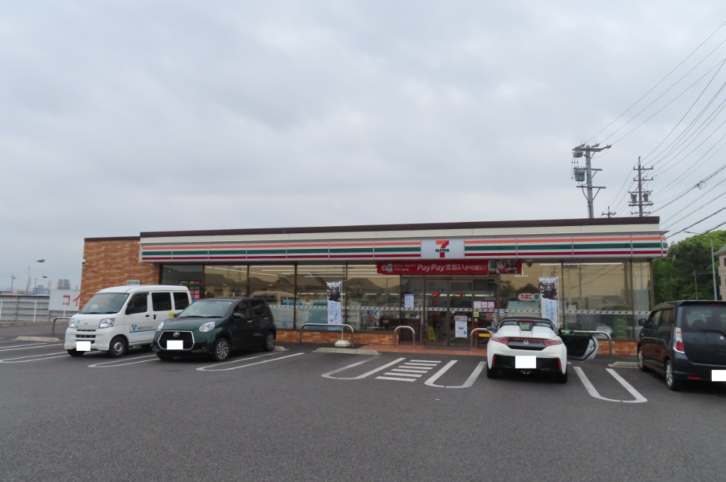 コンビニ　セブンイレブン 安城二本木店（コンビニ）まで316m