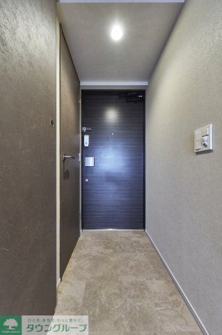 玄関　※参考写真