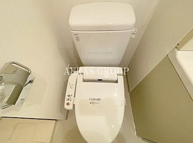 トイレ　別部屋同仕様　反転タイプ