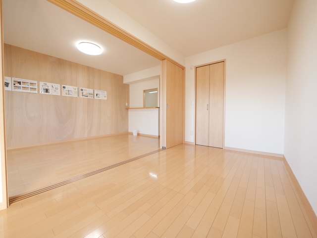 その他部屋・スペース　★照明付きの洋室です★