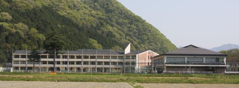 中学校　置塩中学校（中学校）まで3358m