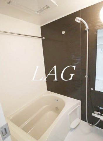 バス・シャワールーム　お風呂です。