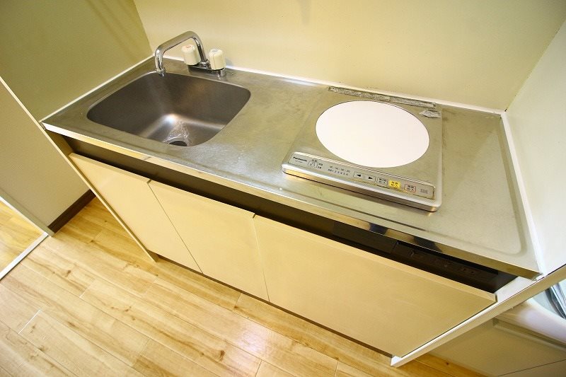 キッチン　IHコンロ付なので火事の心配も軽減