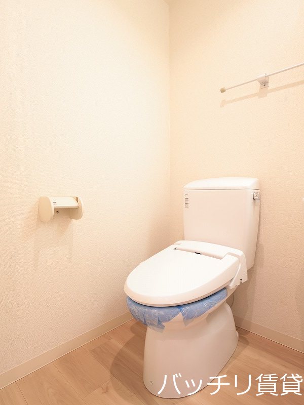 トイレ　別室写真の為、現状を優先いたします。