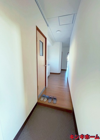 玄関　別の部屋のお写真です。