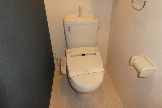 トイレ　ウォシュレット