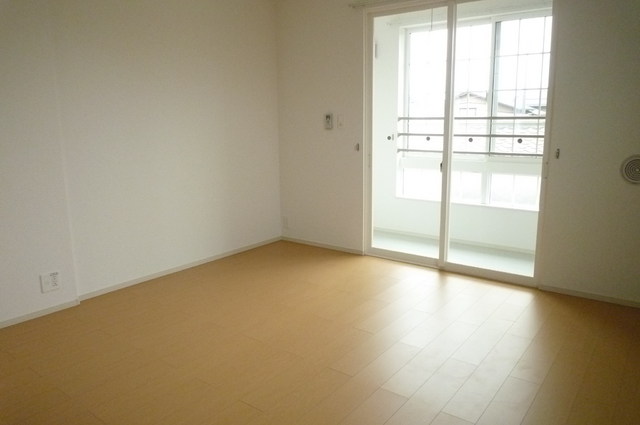 居室・リビング　日当たり良好です