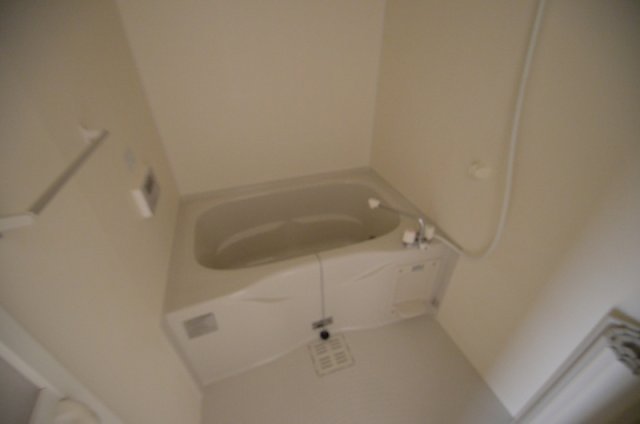 バス・シャワールーム　追い焚き機能付き