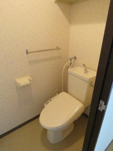 トイレ　※参考写真