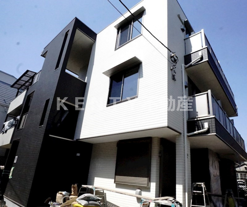 建物外観　外観は落ち着いています