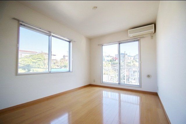 居室・リビング　※別部屋参考写真※