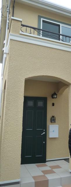 建物外観　※別号室の写真になります。